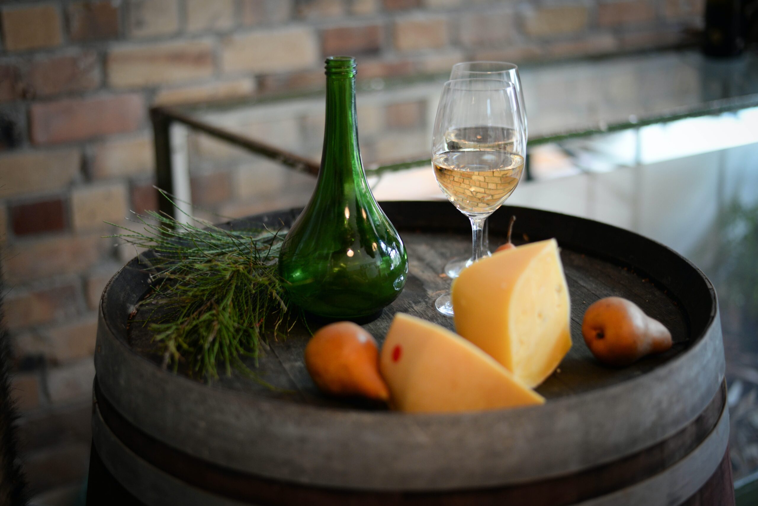 Tips for a Successful Wine and Cheese Tasting Event